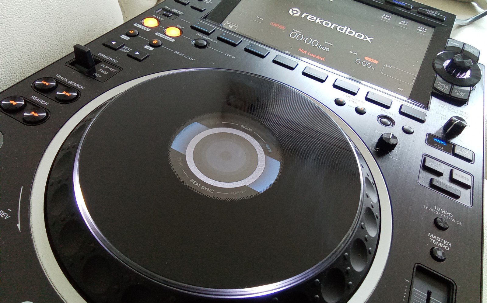 طراحی پلیر دی جی Pioneer CDJ-3000
